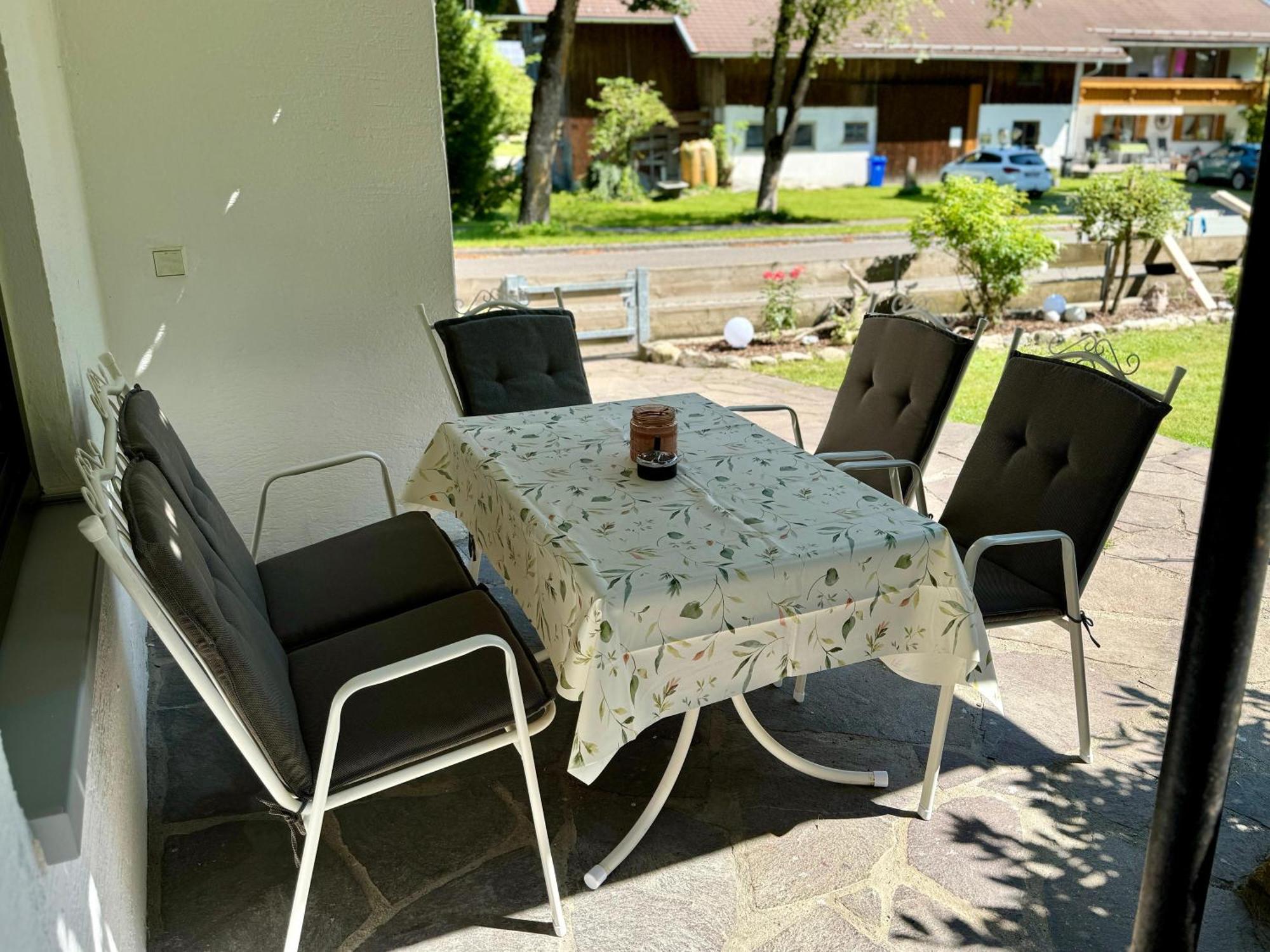 Ferienwohnung Alpenhirsch 슈방가우 외부 사진