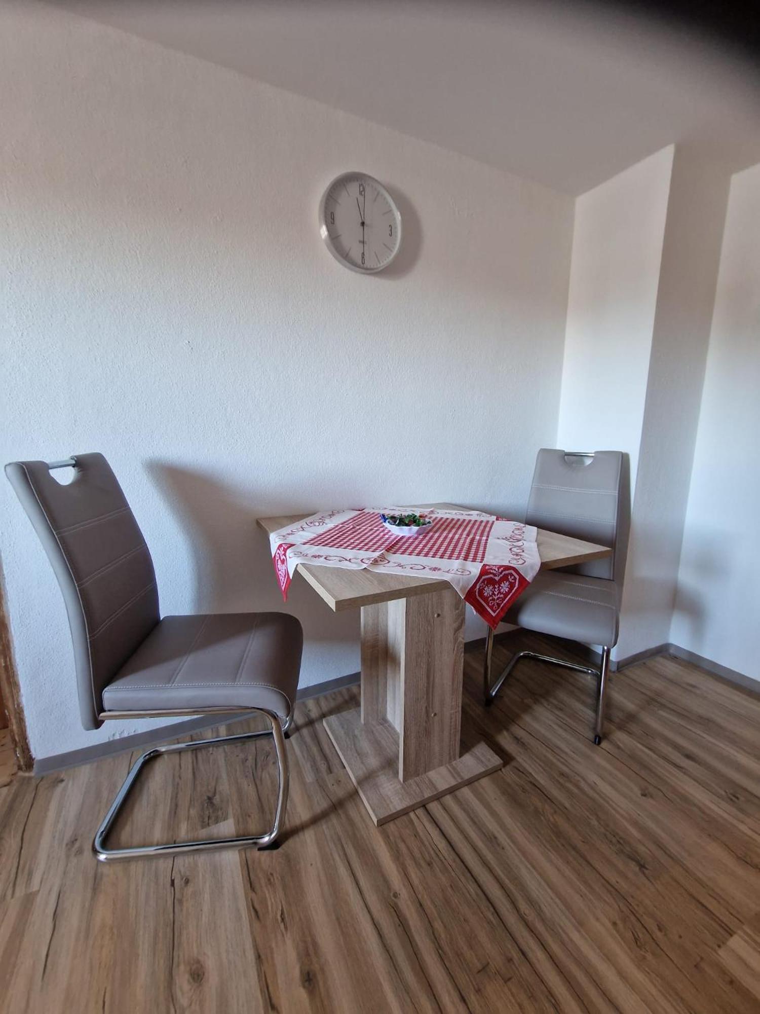 Ferienwohnung Alpenhirsch 슈방가우 외부 사진